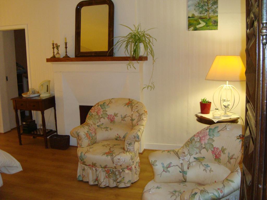 La Maison Claire Longueville  Room photo